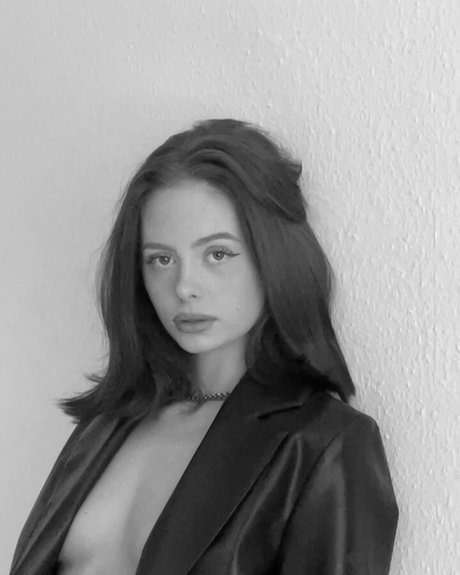 Aja Viola model perfect pics