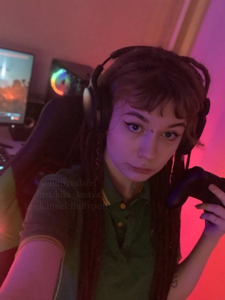 Fluffyfulafel_ perfect pornstar archive