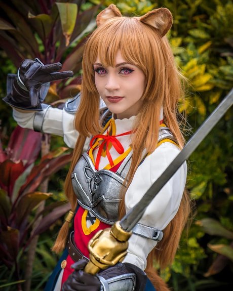 Michal Cosplay_ beautiful model image