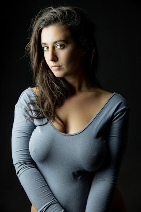 Model Seraphina hot actress photo