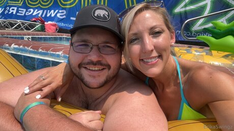 Erikaswingz pornstar photo