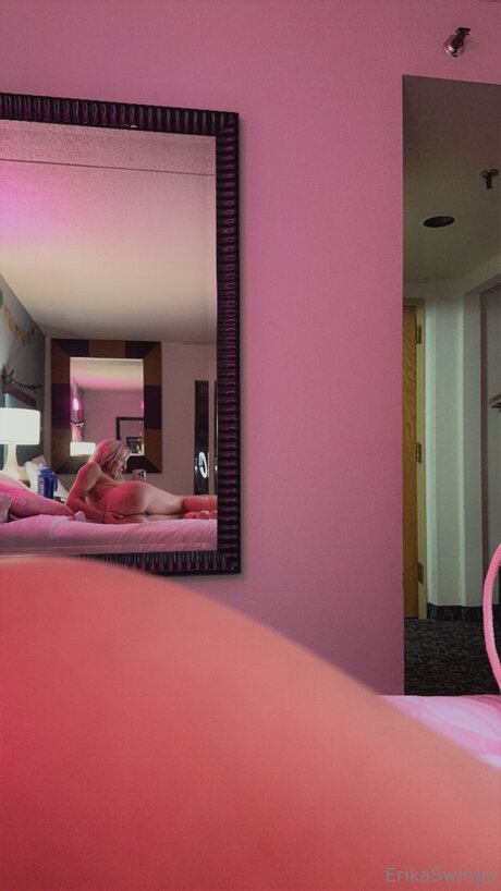 Erikaswingz nudes model gallery