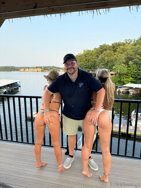 Erikaswingz adult actress img