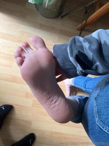 Vanessahmbrg star top gallery