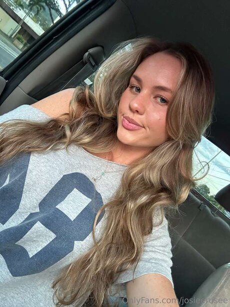 Josieerosee model pretty galleries
