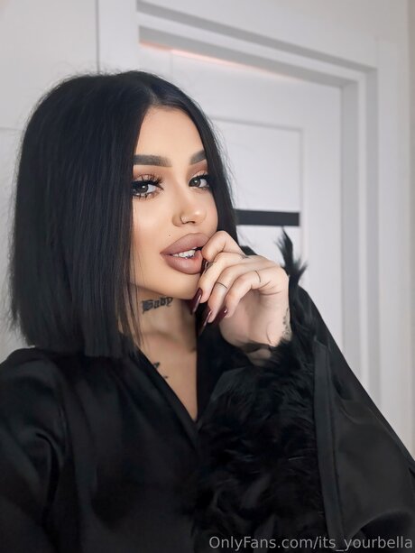 Bellasohot sexy star pic