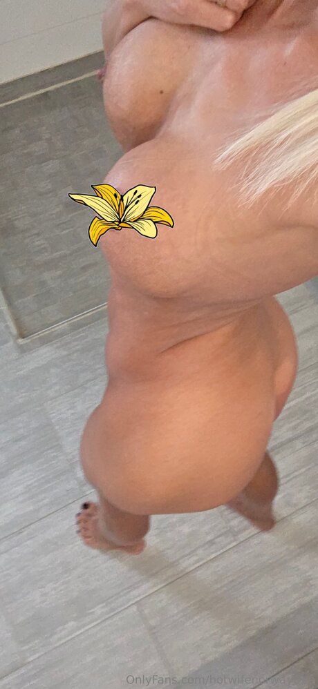 Hotwifenorwayfree pornstar adult pics