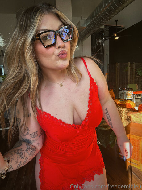 Freedemibleu nice actress pic