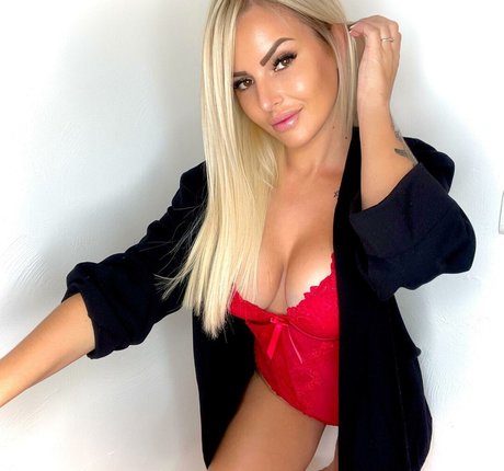 Paloma Modele hot star pic