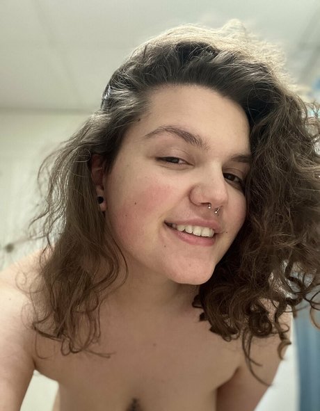 hippiekitten 420 hd model galleries