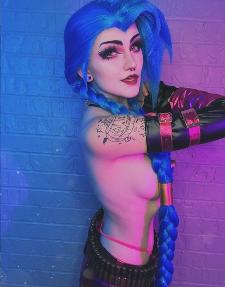 Nonbinate nude pornstar photo