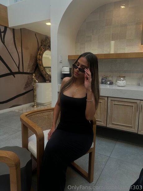 Sophiastar303 model xxx archive