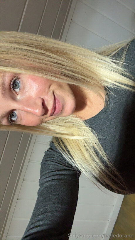 Halledorann sex actress picture