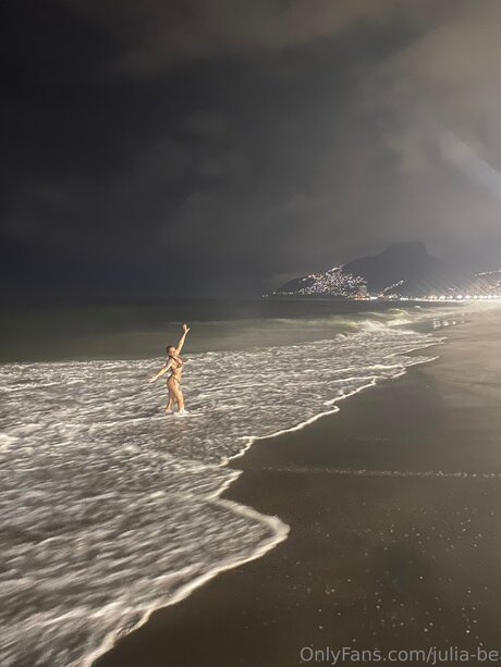 Julia Be model high quality gallery