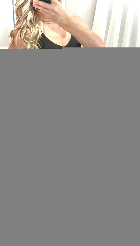 Meaganyoung2211 nice model picture