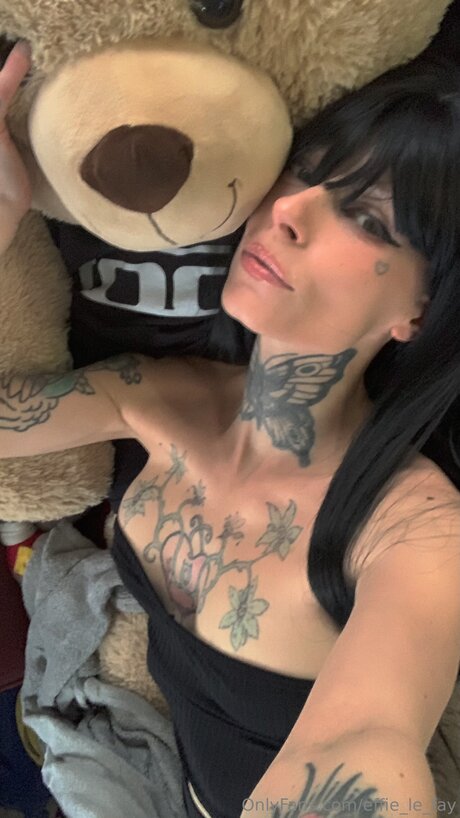 Effie Le Fay exclusive pornstar photo