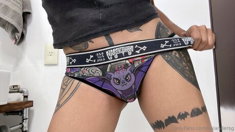 japanese ass onlyfans erotic image