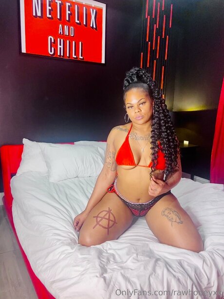 Rawhoneyxx porn model galleries