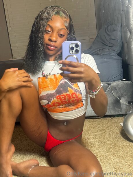 Prettiyayaaa pornstar nice photos