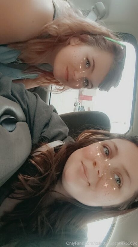 Xsluttycupcakex6669x erotic model archive