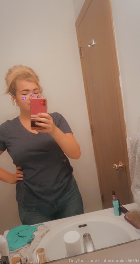 Xsluttycupcakex6669x best actress galleries