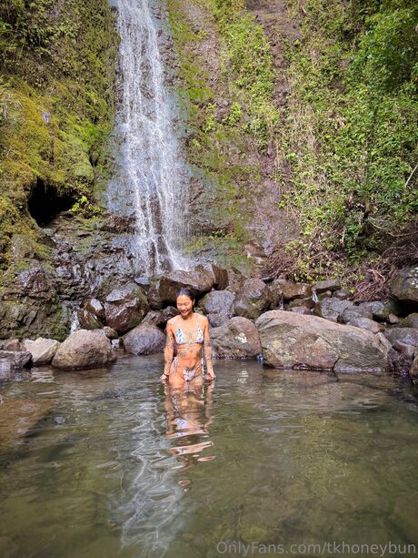 Tkhoneybun sexy star pictures