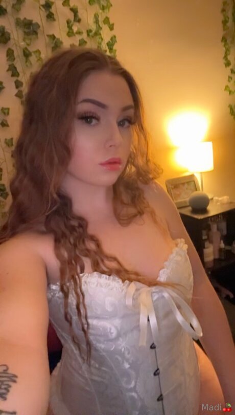 Mkslxo pornstar erotic pic