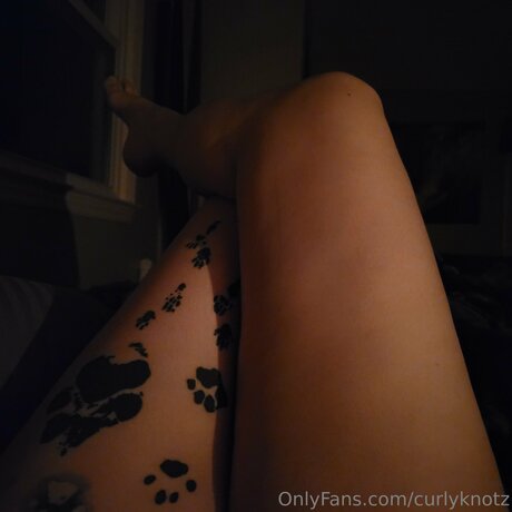 Curlyknotz xxx actress archive