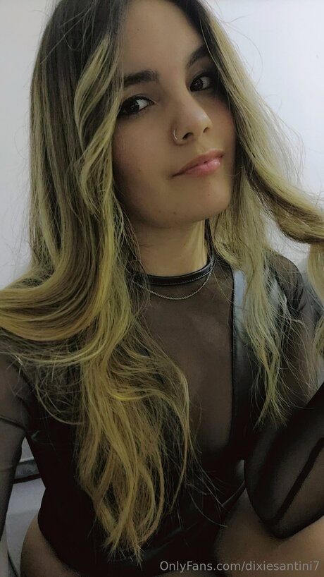 Dixiesantini7 best star photos