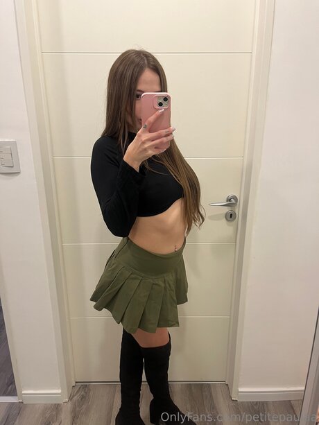 Petitepaulaa high quality pornstar archive