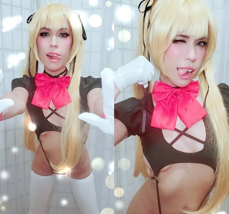 Avarentlee hot actress image