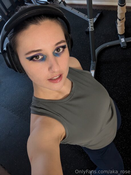 Aka Rose pornstar exclusive pictures