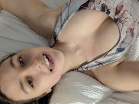 Aka Rose pornstar erotic images