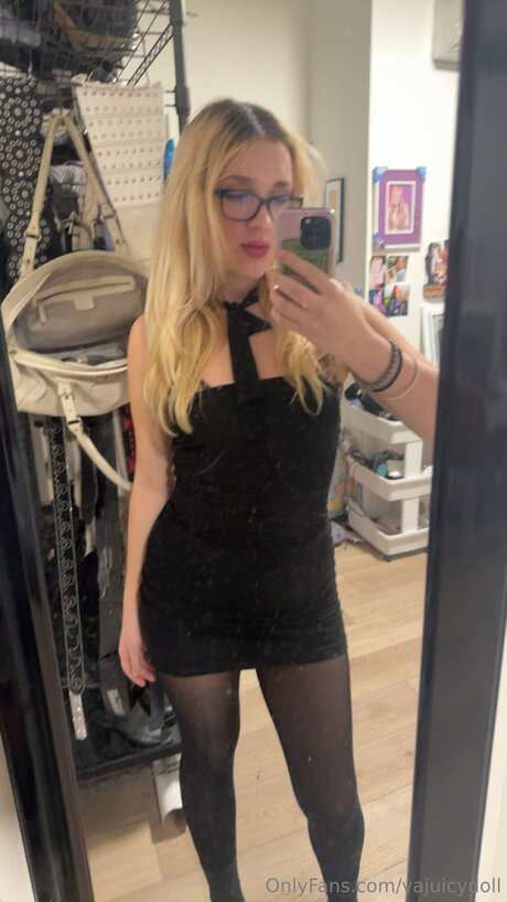 Divadoll1 top actress photos