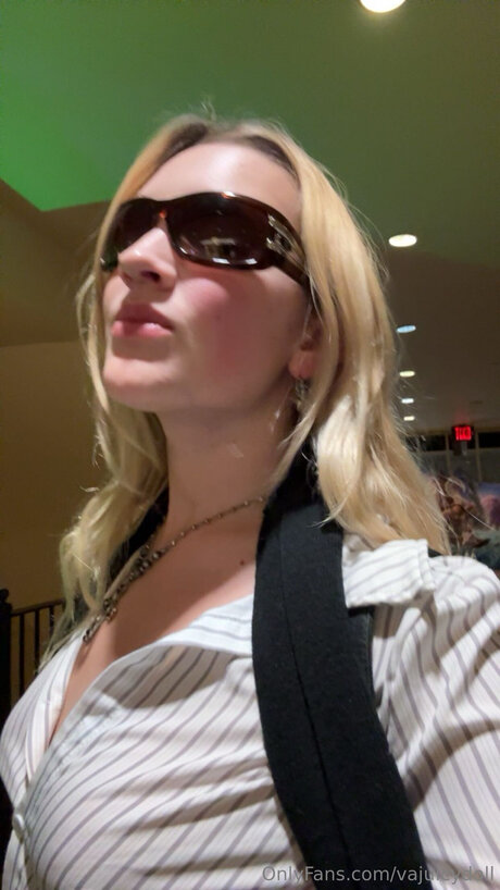 Divadoll1 best pornstar pic