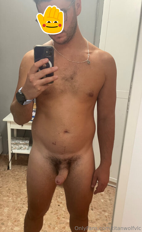 Titanwolfanss star nude pictures