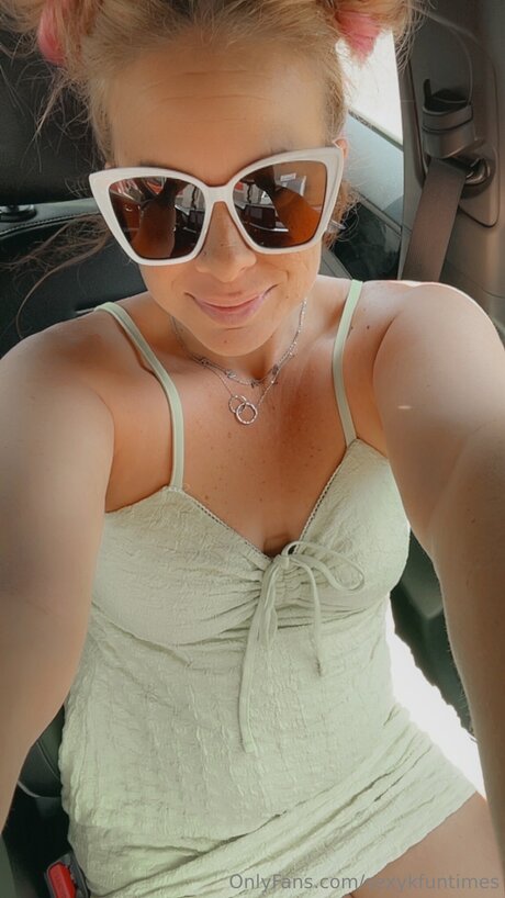 Sexykfuntimes pornstar perfect archive