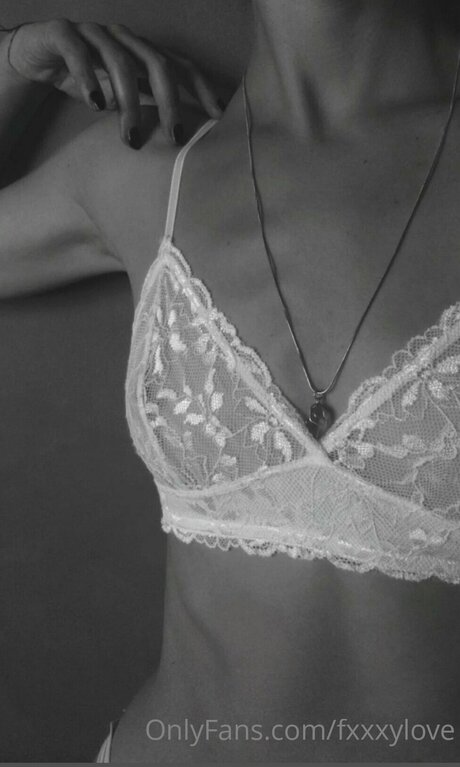 arab milf onlyfans hd picture