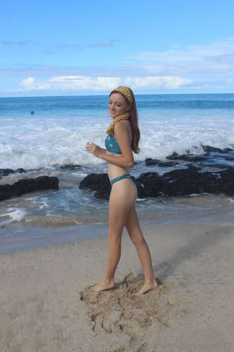 Redginger018 beautiful model images