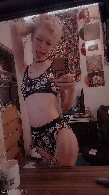 Syrenstxr star nude galleries