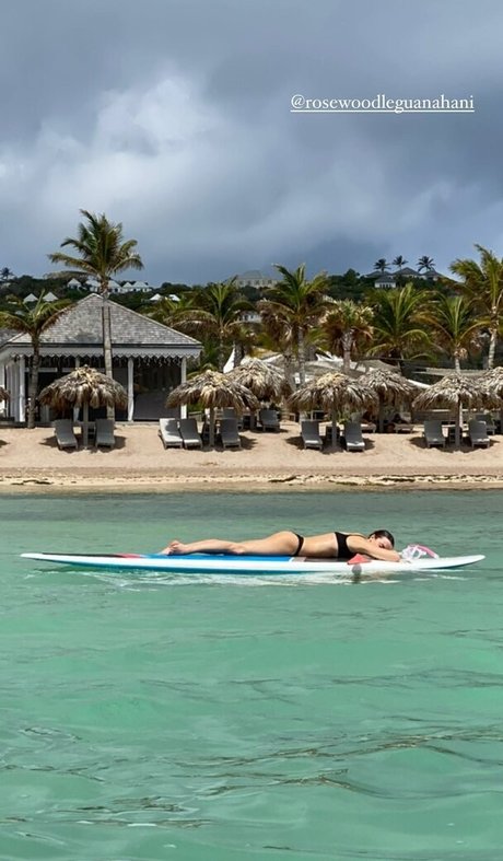 Alice Wegmann naked model galleries