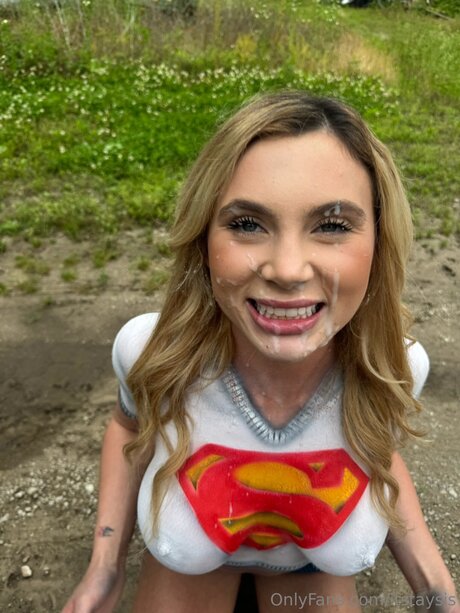 itstaysis pornographic model photos