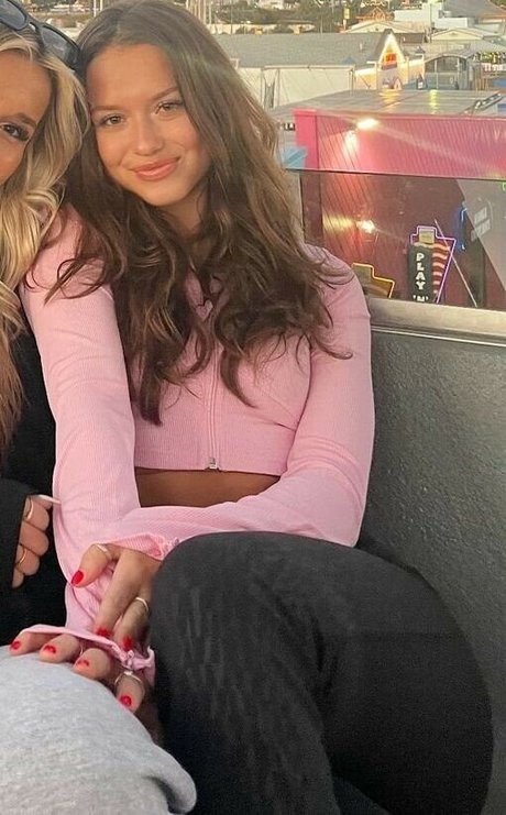 social media influencer onlyfans top archive