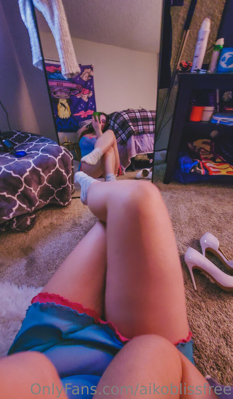 black lingerie onlyfans free naked photo