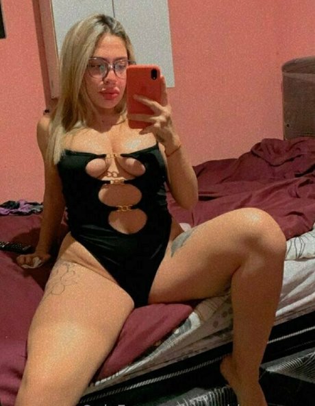 sexy milf onlyfans art porn archive