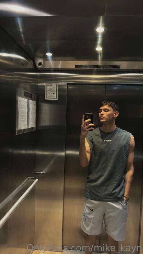 Mike Kayn pornstar xxx photos