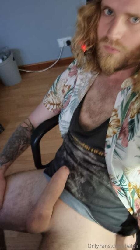 Baldir model pretty photo