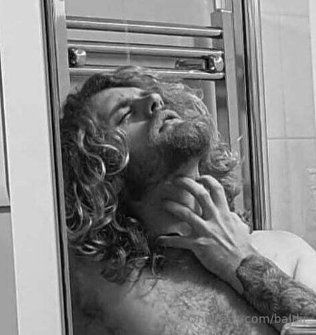 Baldir sexy actress pics