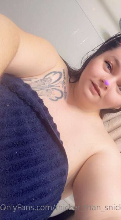 Thicker Than Snickers erotic actress pictures