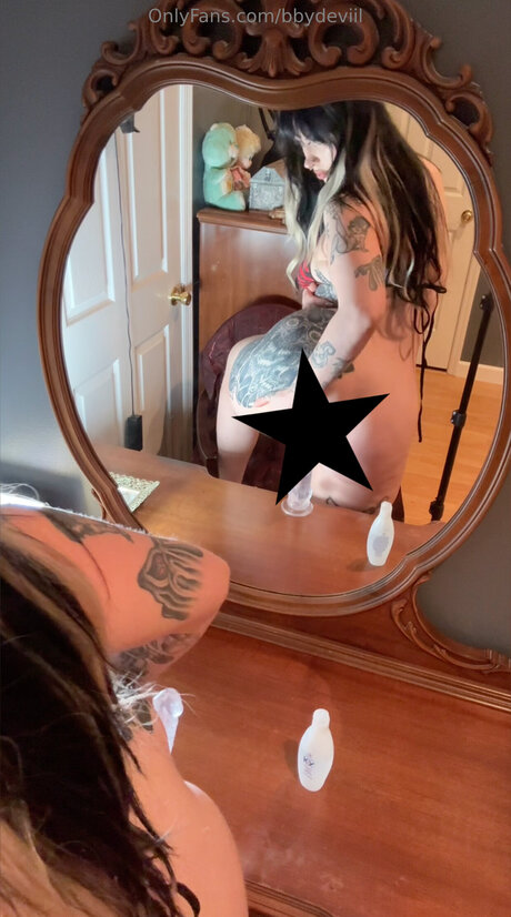 Bbydeviil star nude pic